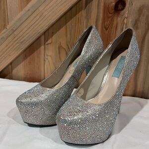 Betsy Johnson Diamond Heels